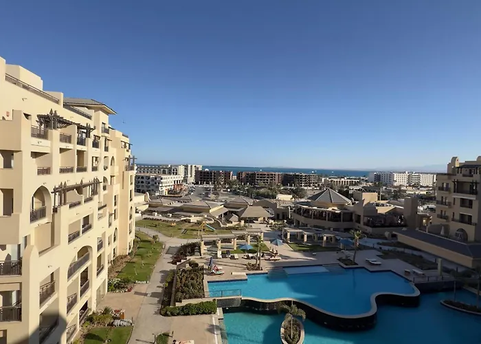 Modern 1br Aldau Heights