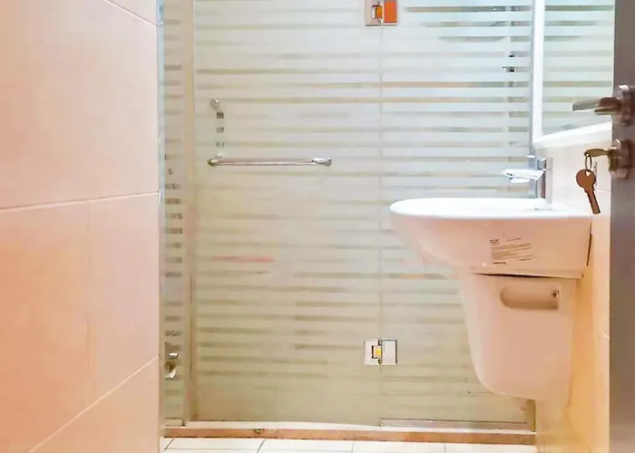 Modern 1br Aldau Heights